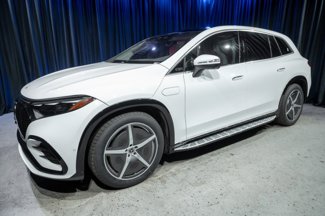 New 2025 Mercedes-Benz EQS 450+ SUV image 1