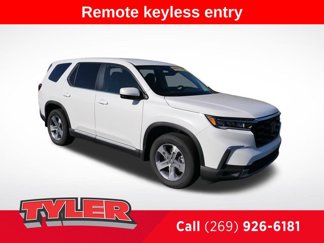 New 2025 Honda Pilot EX-L image 1