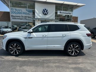 New 2025 Volkswagen Atlas SEL Premium R-Line image 1