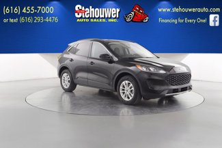 Used 2021 Ford Escape SE image 1