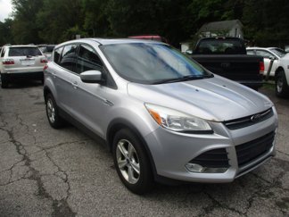 Used 2016 Ford Escape SE image 1