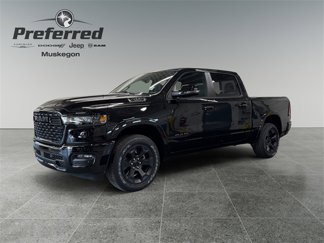 New 2025 RAM 1500 4x4 Crew Cab image 1