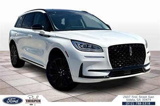 New 2025 Lincoln Corsair Reserve w/ Equipment Group 202A image 1