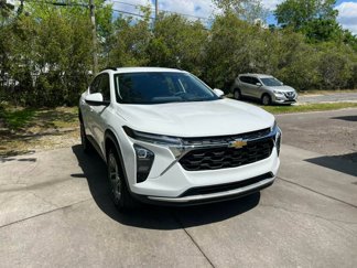 Used 2025 Chevrolet Trax LT image 1