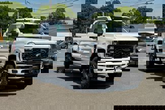 New 2025 Ford F350 Lariat image 1
