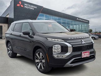 New 2025 Mitsubishi Outlander SEL image 1