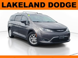 Used 2020 Chrysler Pacifica Touring-L image 1
