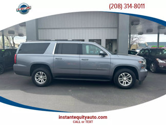 Used 2019 Chevrolet Suburban LT image 1