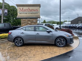 Used 2024 Nissan Sentra SV image 1