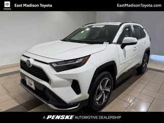 Certified 2025 Toyota RAV4 SE image 1
