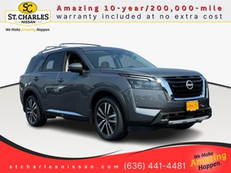 New 2025 Nissan Pathfinder Platinum image 1