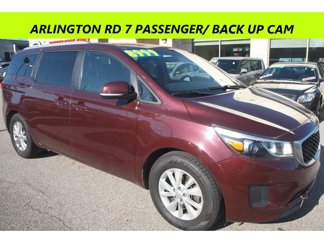 Used 2017 Kia Sedona LX w/ LX Essentials Premium Package image 1