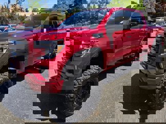 Used 2022 GMC Sierra 1500 Elevation w/ Preferred Package image 1