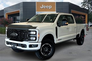 Used 2025 Ford F250 Lariat w/ Lariat Ultimate Package image 1