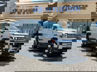 New 2026 Hyundai Santa Fe SE image 1
