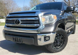 Used 2017 Toyota Tundra SR image 1