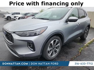 Used 2023 Ford Escape Platinum w/ Premium Technology Package image 1