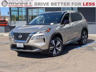 Used 2023 Nissan Rogue SL w/ SL Premium Package image 1