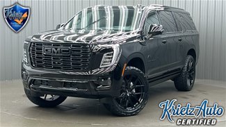 Used 2025 GMC Yukon XL Denali image 1