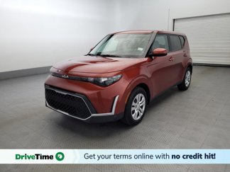 Used 2024 Kia Soul LX image 1
