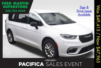 New 2026 Chrysler Pacifica Select image 1