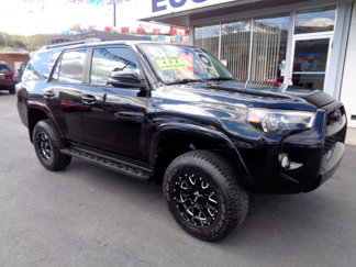 Used 2018 Toyota 4Runner TRD Off-Road Premium image 1