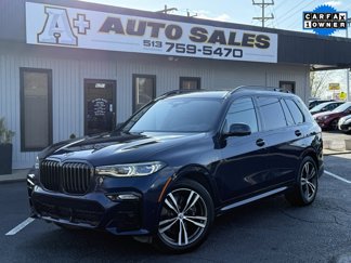 Used 2022 BMW X7 M50i image 1