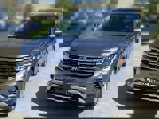Used 2021 Volkswagen Atlas SEL w/ MDO Package (Bench Seat) image 1