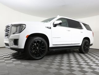 Used 2023 GMC Yukon SLT image 1