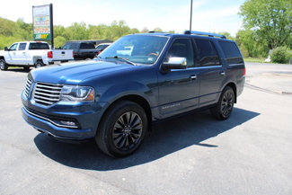 Used 2015 Lincoln Navigator 4WD image 1