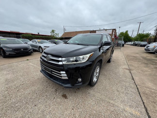 Used 2018 Toyota Highlander Limited image 1