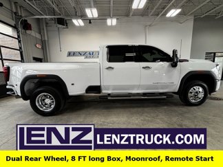 Used 2024 GMC Sierra 3500 Denali image 1