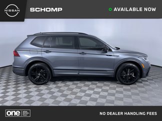 Used 2023 Volkswagen Tiguan SE R-Line image 1