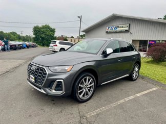 Used 2022 Audi SQ5 Premium image 1