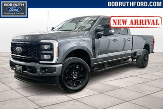 New 2026 Ford F250 Lariat w/ Black Appearance Package image 1
