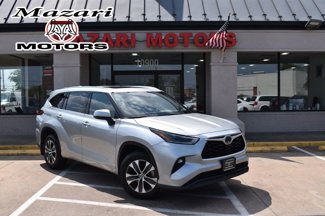 Used 2021 Toyota Highlander XLE image 1