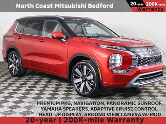 New 2025 Mitsubishi Outlander SEL image 1