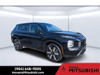 New 2025 Mitsubishi Outlander SE image 1