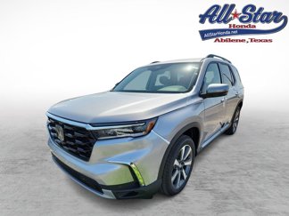 New 2025 Honda Pilot Touring image 1