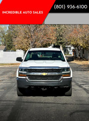 Used 2018 Chevrolet Silverado 1500 W/T w/ Trailering Package image 1