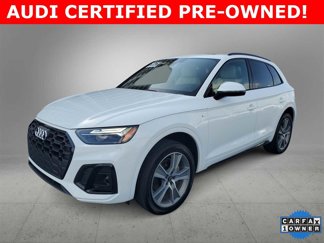 Certified 2025 Audi Q5 2.0T Premium w/ Convenience Plus Package image 1