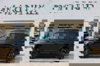 New 2025 Jeep Grand Cherokee L Altitude image 1