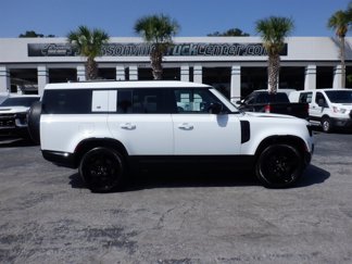 Used 2024 Land Rover Defender 130 X-Dynamic SE image 1