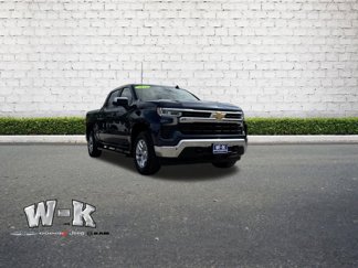 Used 2023 Chevrolet Silverado 1500 LT image 1