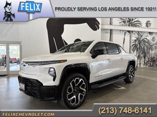Used 2025 Chevrolet Silverado EV RST image 1