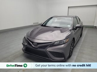 Used 2021 Toyota Camry SE image 1