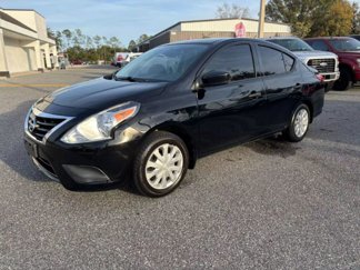 Used 2019 Nissan Versa SV image 1