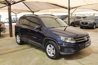 Used 2016 Volkswagen Tiguan S image 1
