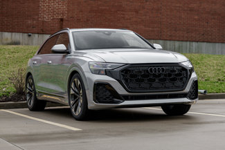 New 2025 Audi Q8 Prestige image 1