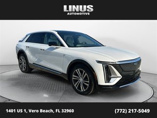 New 2025 Cadillac Lyriq Luxury image 1